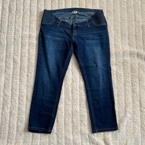 Maternity Jean Capris XL